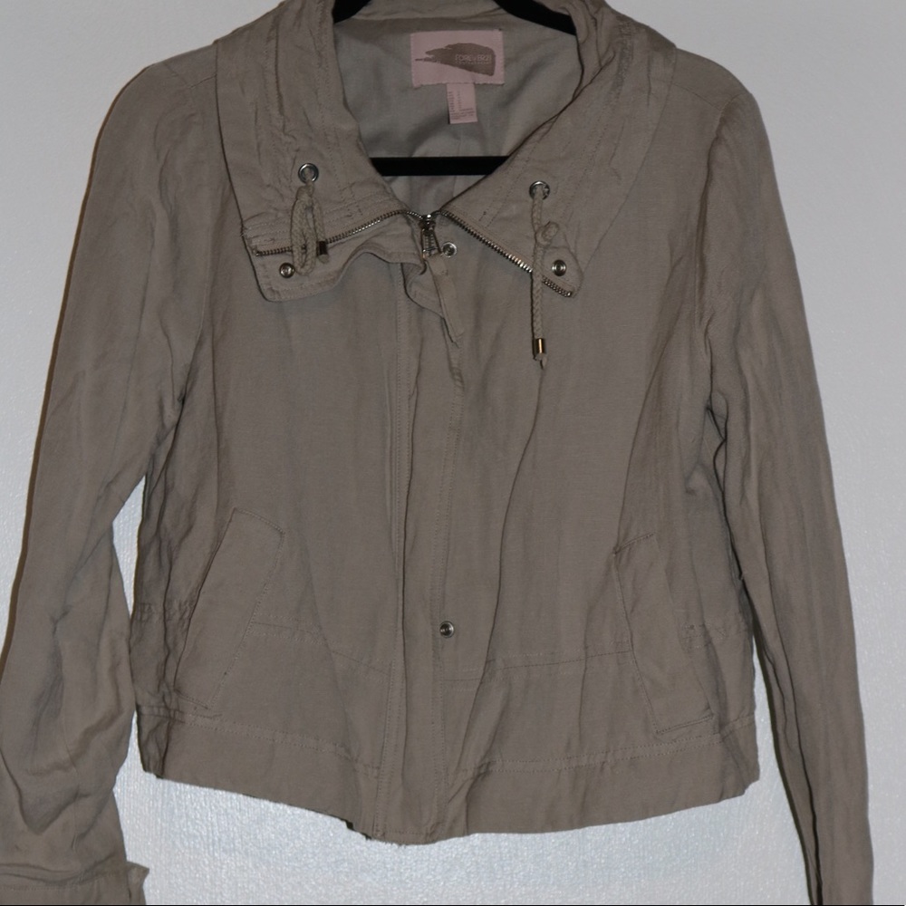 Forever 21 zip up jacket